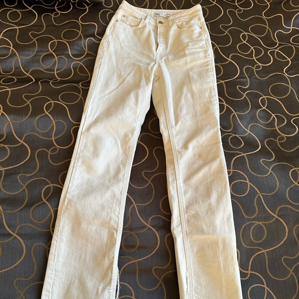 split hem jeans
